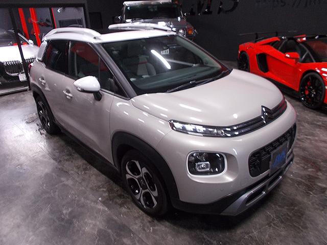 Ｃ３ エアクロス シャインパッケージ　１オーナーディーラー整備車両　整備記録簿　衝突軽減ブレーキ　レーンキープ　オートハイビーム　ヒルディセントコント　純正ディスプレイオーディオ　ブルートゥース　ＵＳＢ　ＥＴＣ　バックカメラ　ガラスルーフ（11枚目）