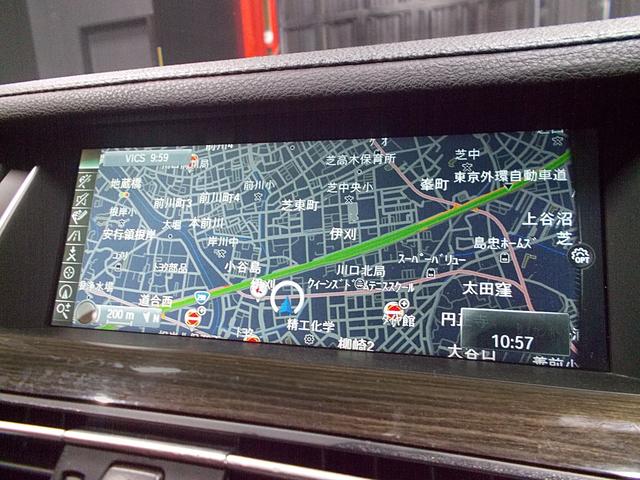 ７シリーズ ７４０ｉ　１オーナーディーラー整備車両　整備記録簿　２０１４年モデル　８速ＡＴターボ　キャメル革シート　純正ＨＤＤナビ　バックカメラ　ＣＤ録音ＤＶＤ再生ブルートゥースＵＳＢ　スペアキー　ＥＴＣ　クルコン（21枚目）