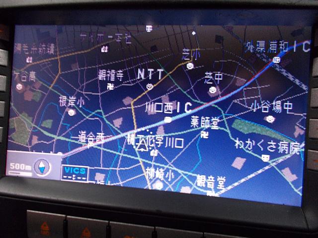 ＳＬＫ ＳＬＫ２００コンプレッサー　スポーツＥＤ　２５０台特別限定車　２００６年モデル　電動オープン　キセノンヘッドライト　１８インチアルミ　黒革シート　純正ナビ　スーパーチャージャー　スポーツサスペンション　パドルシフト　クルーズコントロール（23枚目）