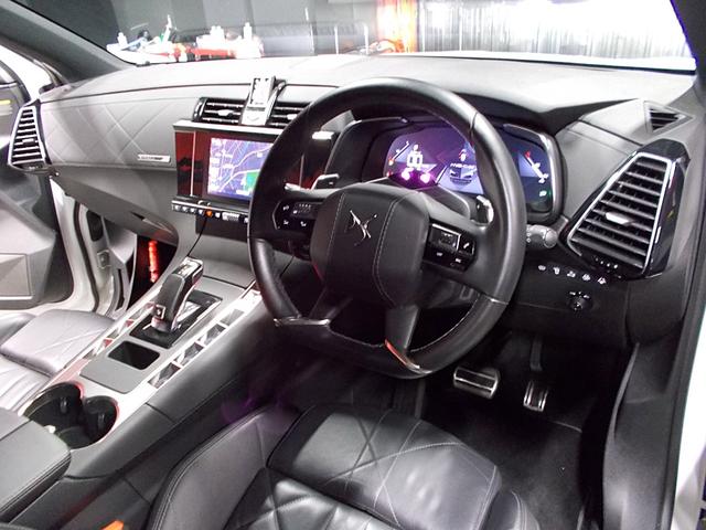 ＤＳ７クロスバック グランシック　ブルーＨＤｉ　２０２０年モデルディーラー整備車両　ディーゼルターボエンジン　アクティブセーフティブレーキ　レーンキープ　ＤＳパークパイロット　ＤＳコネクテッドパイロット　ディレクショナルヘッドライト　３６０ドラレコ（13枚目）