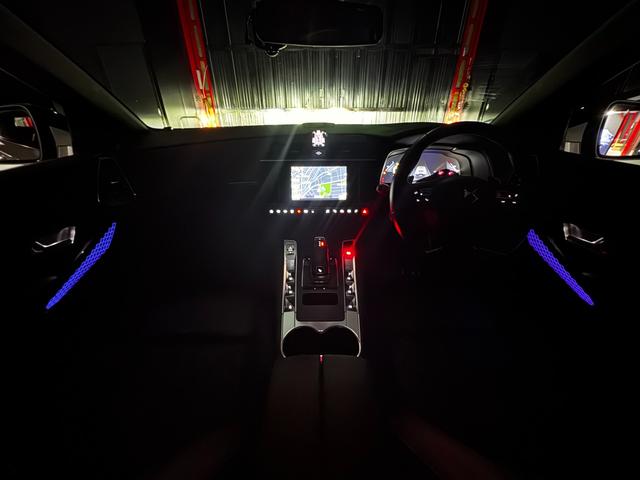ＤＳ７クロスバック グランシック　ブルーＨＤｉ　２０２０年モデルディーラー整備車両　ディーゼルターボエンジン　アクティブセーフティブレーキ　レーンキープ　ＤＳパークパイロット　ＤＳコネクテッドパイロット　ディレクショナルヘッドライト　３６０ドラレコ（18枚目）