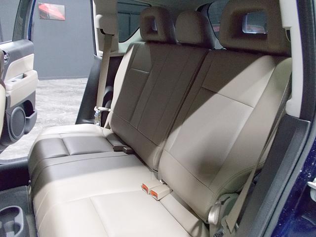 ジープ・コンパス リミテッド 正規ディーラー車 フルタイム4WD 革内装 10.2インチディスプレイオーディオ ブルートゥース バックカメラ サイドカメラ 純正18インチアルミ クルーズコントロール ETC(15枚目)