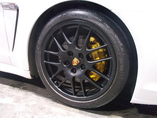 パナメーラ S ディーラー整備車両 整備記録簿 スポーツクロノパッケージ フロントエアサス交換済 黒革シート オプションRSスパイダーデザイン20インチアルミ サンルーフ ウオーターポンプ&ドライブベルト交換歴(21枚目)