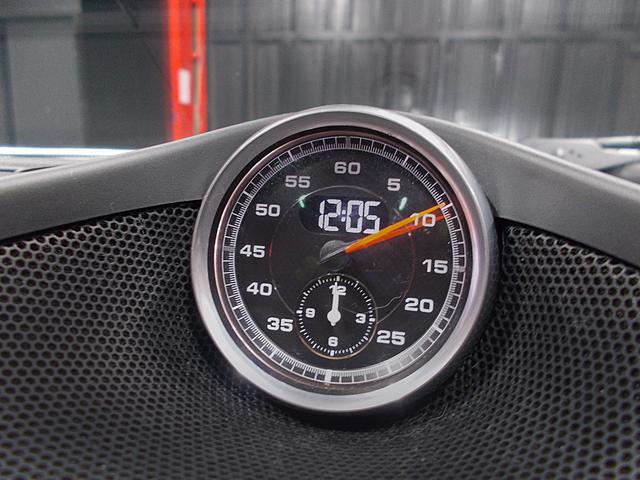 パナメーラ S ディーラー整備車両 整備記録簿 スポーツクロノパッケージ フロントエアサス交換済 黒革シート オプションRSスパイダーデザイン20インチアルミ サンルーフ ウオーターポンプ&ドライブベルト交換歴(24枚目)