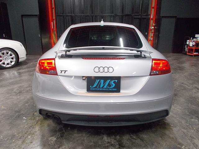 TTクーペ 2.0TFSI Sラインパッケージ ディーラー整備車両 整備記録簿 2.0ターボ ハーフレザーシート HDDナビ 社外地デジフルセグテレビ バックカメラ CD録音 DVD再生 レーダー探知機 ETC パドルシフト(7枚目)