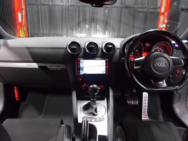 TTクーペ 2.0TFSI Sラインパッケージ ディーラー整備車両 整備記録簿 2.0ターボ ハーフレザーシート HDDナビ 社外地デジフルセグテレビ バックカメラ CD録音 DVD再生 レーダー探知機 ETC パドルシフト(16枚目)