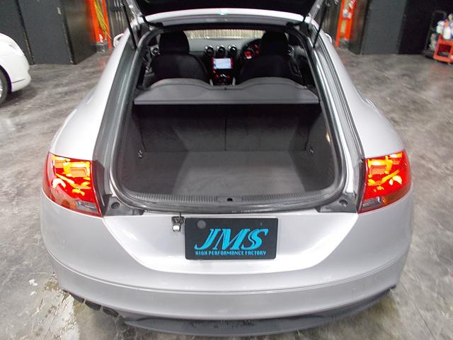 TTクーペ 2.0TFSI Sラインパッケージ ディーラー整備車両 整備記録簿 2.0ターボ ハーフレザーシート HDDナビ 社外地デジフルセグテレビ バックカメラ CD録音 DVD再生 レーダー探知機 ETC パドルシフト(17枚目)