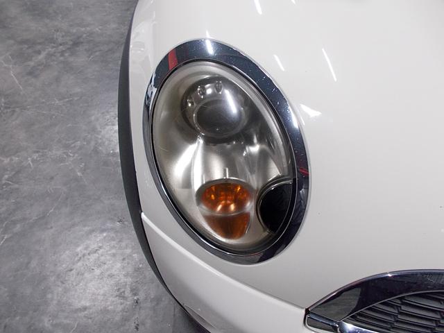 ＭＩＮＩ クーパーＳ　クラブマン　ディーラー整備車両　整備記録簿　ターボエンジン　キセノンヘッドライト　純正１６インチ　ＳＤナビ　地デジフルセグテレビ　バックカメラ　ＣＤ　ＤＶＤ再生　ブルートゥース　ＥＴＣ　スペアキー　パドルシフト（10枚目）