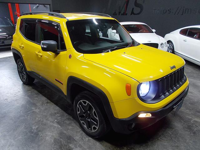 ジープ・レネゲード トレイルホーク ディーラー整備車両 整備記録簿 9速ATフルタイム4WD R6年ベルト交換歴 ウオーターポンプ&ガスケット交換歴 タイロッドエンドブーツ交換歴 レーンキープアシスト ナビ地デジBカメラ ドラレコ(11枚目)