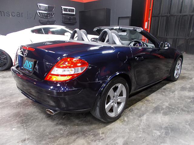 SLK SLK280 正規ディーラー車 V6 電動オープン 黒革シート SDナビ 地デジフルセグテレビ CD録音 DVD再生 ブルートゥース ETC クルーズコントロール ネックウオーマーヒーター(6枚目)