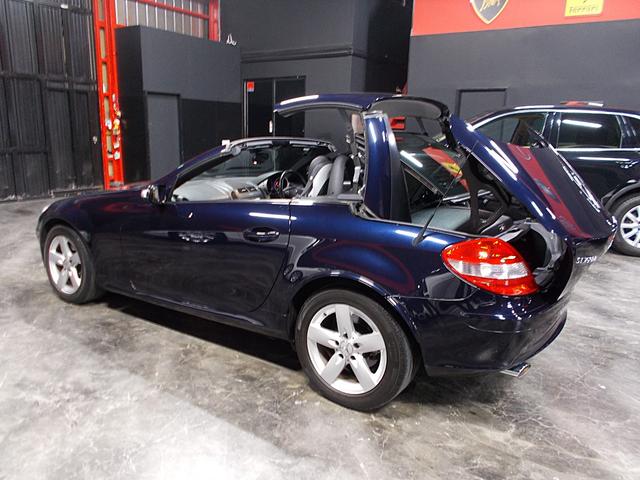 SLK SLK280 正規ディーラー車 V6 電動オープン 黒革シート SDナビ 地デジフルセグテレビ CD録音 DVD再生 ブルートゥース ETC クルーズコントロール ネックウオーマーヒーター(18枚目)