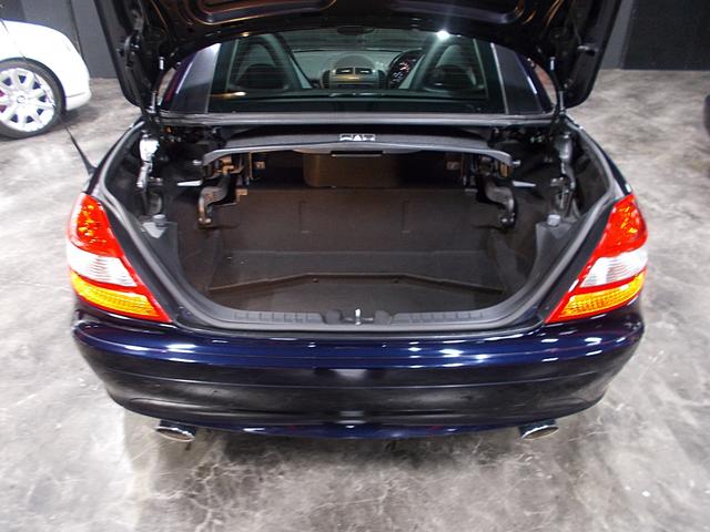 SLK SLK280 正規ディーラー車 V6 電動オープン 黒革シート SDナビ 地デジフルセグテレビ CD録音 DVD再生 ブルートゥース ETC クルーズコントロール ネックウオーマーヒーター(19枚目)