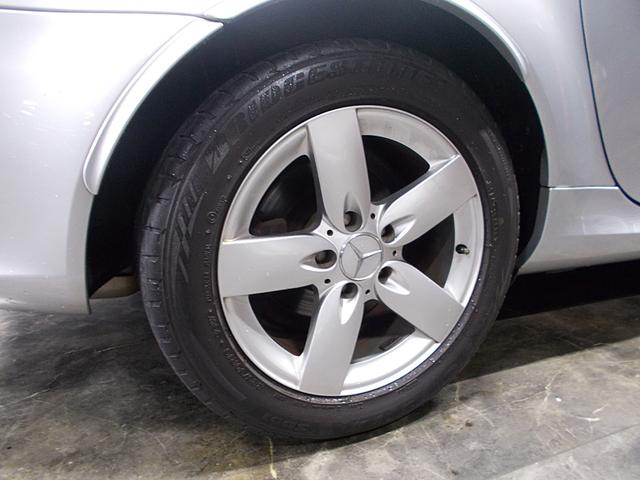 SLK SLK200コンプレッサー ディーラー整備車両 整備記録簿 電動オープン スーパーチャージャー 純正アルミ 黒革シート メーカー純正オプションナビ クルーズコントロール ネックウオーマーヒーター シートヒーター ETC(22枚目)