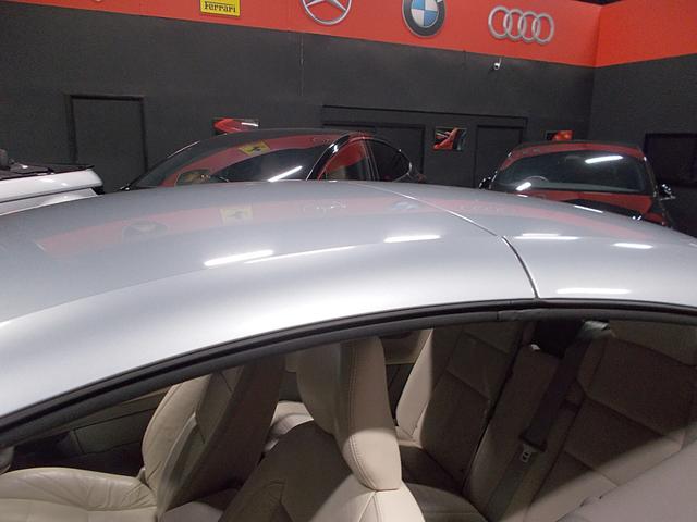 Ｃ７０ ベースグレード　ディーラー整備車両　整備記録簿　電動オープン　キセノンヘッドライト　１７インチ　革シート　ＨＤＤナビ　ＣＤ録音　ＤＶＤ再生　バックカメラ　３６０°ドライブレコーダー　ＥＴＣ　スペアキー（22枚目）