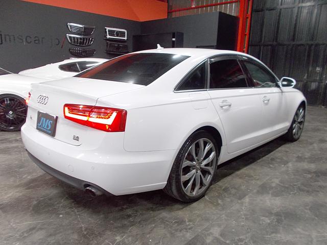 A6 2.8FSIクワトロ ディーラー整備車両 整備記録簿 キセノンヘッドライト オプション20インチアルミ 黒革シート 純正HDDナビ地デジBカメラ CD録音DVD再生ブルートゥース 360°ドラレコ クルーズコントロール(6枚目)