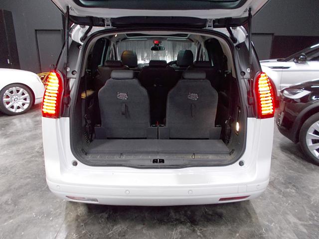 5008 シエロ 2015年モデル正規ディーラー車 レザーパッケージ パノラマガラスルーフ キセノンライト 純正17インチアルミ SDナビ 地デジフルセグ CD録音DVD再生ブルートゥース ETC クルーズコントロール(18枚目)