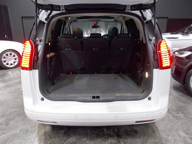 5008 シエロ 2015年モデル正規ディーラー車 レザーパッケージ パノラマガラスルーフ キセノンライト 純正17インチアルミ SDナビ 地デジフルセグ CD録音DVD再生ブルートゥース ETC クルーズコントロール(19枚目)