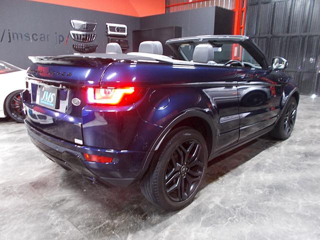 レンジローバーイヴォークコンバーチブル ＨＳＥダイナミック　ディーラー整備車両　記録簿　電動オープン　９速ＡＴターボ　コンビ革シート　アクティブクルコン　衝突軽減ブレーキ　レーンキープ　ブラインドスポット　マッサージシート　ナビ地デジＢカメラ　ブルートゥース（6枚目）