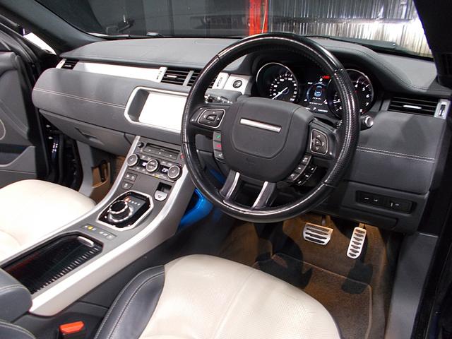 レンジローバーイヴォークコンバーチブル ＨＳＥダイナミック　ディーラー整備車両　記録簿　電動オープン　９速ＡＴターボ　コンビ革シート　アクティブクルコン　衝突軽減ブレーキ　レーンキープ　ブラインドスポット　マッサージシート　ナビ地デジＢカメラ　ブルートゥース（12枚目）