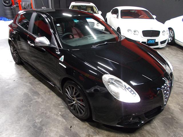 ジュリエッタ クアドリフォリオ ヴェルデ ディーラー整備車両整備記録簿10枚 6速マニュアルターボ 赤革シート SDナビ 地デジフルセグテレビ CD録音 DVD再生 ブルートゥース レッドキャリパーブレンボ ETC(11枚目)