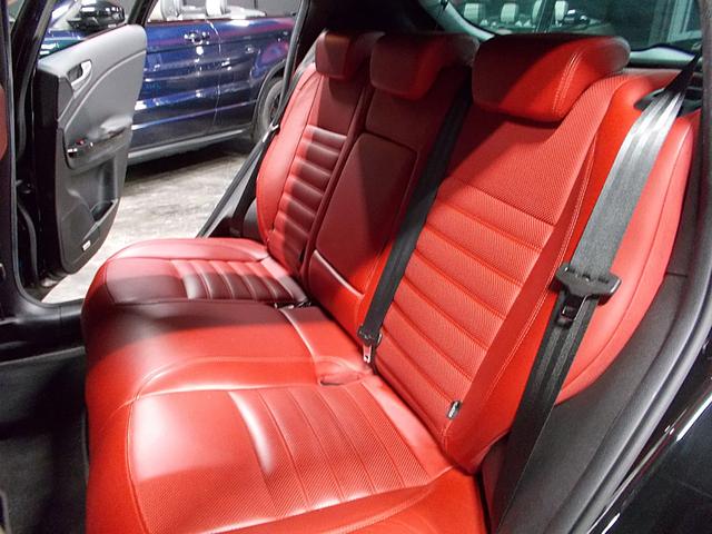 ジュリエッタ クアドリフォリオ ヴェルデ ディーラー整備車両整備記録簿10枚 6速マニュアルターボ 赤革シート SDナビ 地デジフルセグテレビ CD録音 DVD再生 ブルートゥース レッドキャリパーブレンボ ETC(15枚目)