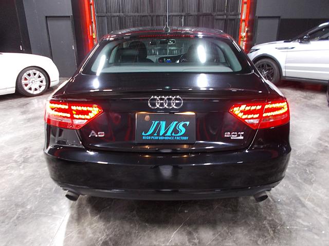 A5スポーツバック 2.0TFSIクワトロ ディーラー整備車両 整備記録簿 社外18インチアルミ 黒革シート 純正HDDナビ地デジBカメラ CD録音DVD再生ブルートゥース 前後ドライブレコーダー ETC パドルシフト 7速ATターボエンジン(7枚目)