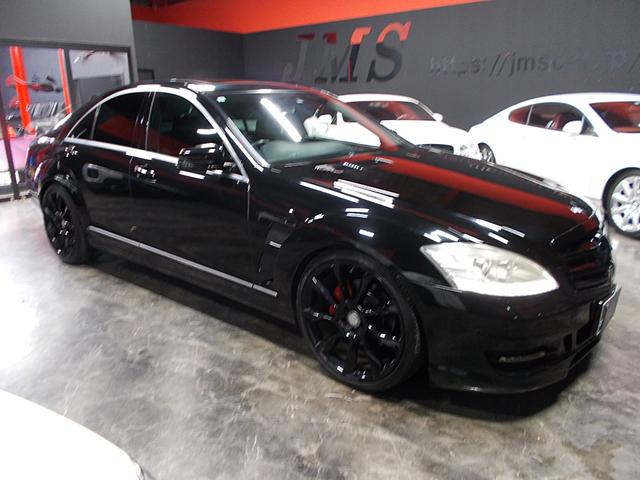 Sクラス S350 2010年後期モデル ディーラー整備車両 整備記録簿 ロリンザータイプエアロ&アルミ&マフラー 社外グリル ローダウン 黒革 ナビ地デジBカメラ CD録音 ETC クルーズコントロール(5枚目)