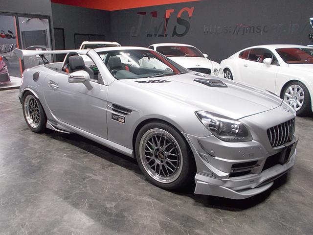 SLK SLK200エクスクルーシブ AMGスポーツパッケージ 社外エアロパーツ KW車高調 BBS18インチ GTウイング D2キャリパー D2ローター カールソンスポイラー 社外マフラー 電動オープン 黒革シート 純正ナビ 地デジTV(5枚目)