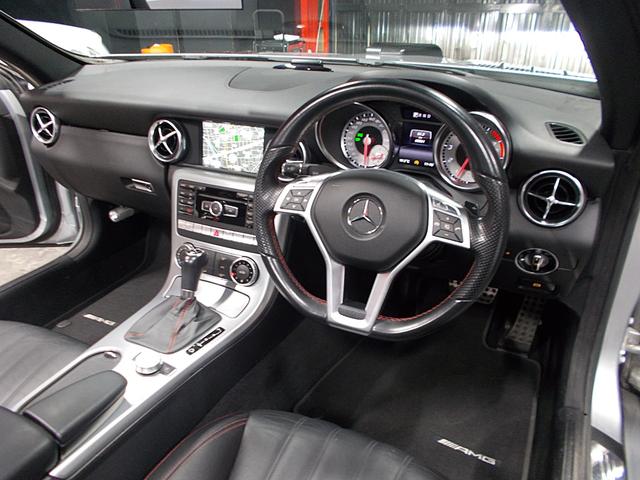SLK SLK200エクスクルーシブ AMGスポーツパッケージ 社外エアロパーツ KW車高調 BBS18インチ GTウイング D2キャリパー D2ローター カールソンスポイラー 社外マフラー 電動オープン 黒革シート 純正ナビ 地デジTV(13枚目)