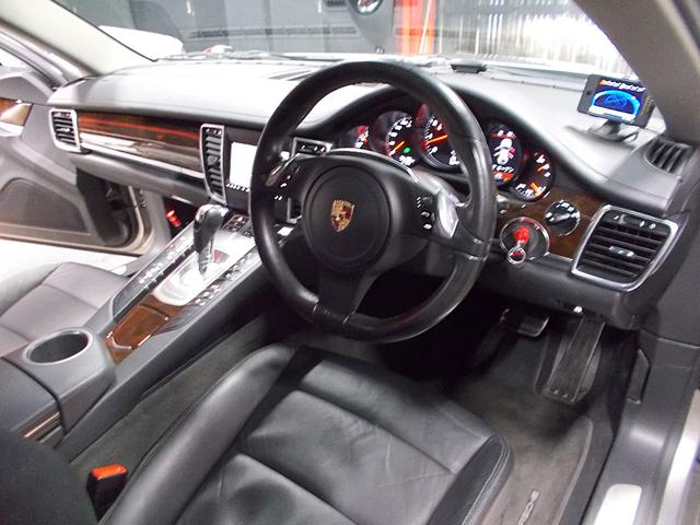 室内に気になる臭いもなく清潔感のある内装です！