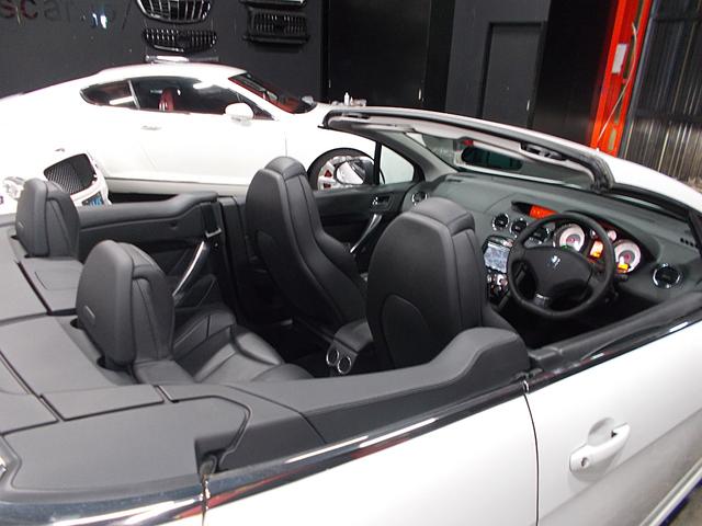 ３０８ ＣＣ　グリフ　ディーラー整備車両　整備記録簿　インテグラルレザーパッケージ　電動オープン　ＨＤＤナビ　ＣＤ録音　ＤＶＤ再生　ブルートゥース　ＵＳＢ　クルーズコントロール　ＥＴＣ　スペアキー　パークアシスト（18枚目）