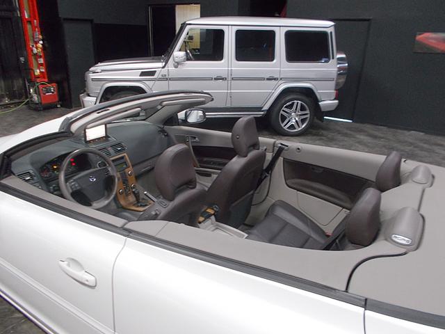 Ｃ７０ Ｔ－５　左ハンドル　Ｔ５ターボ　ディーラー整備車両　整備記録簿　電動オープン　ベルト＆テンショナー交換歴　アイドラプーリー交換歴　キセノン　黒革シート　ＨＤＤナビ　ＣＤ録音　ＥＴＣ　純正１７インチアルミ（18枚目）