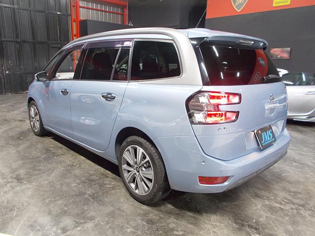 グランドC4 ピカソ エクスクルーシブ アルミ付8本 衝突軽減ブレーキ レーンキープ アダプティブクルーズコントロール 3列シート 純正SDナビ Bカメラ 360°カメラ ブルートゥース USB スペアキー ETC クルーズコントロール(8枚目)