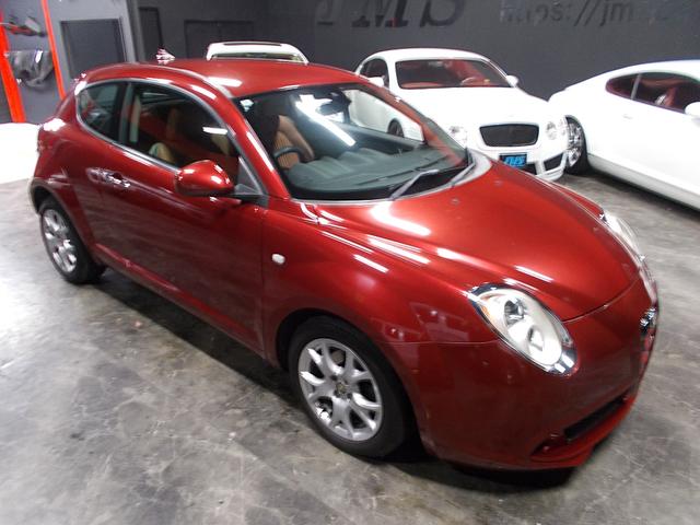 ６速ＡＴターボエンジン　ＶＤＣビークルダイナミックコントロール　ＭＳＲモーターシュレップレグルング　ＣＢＣコーナリングブレーキコントロール　ＦＰＳファイヤープリペンションシステム火災防止装置