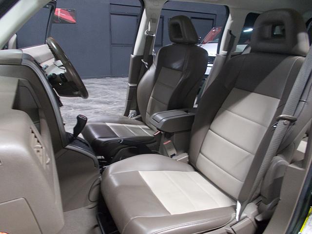 ジープ・パトリオット リミテッド　ディーラー整備車両　整備記録簿　フルタイム４ＷＤ　ガラスサンルーフ　ＲＯＺＥＳＴ１７インチ　コンビ革シート　ＨＤＤナビ　地デジフルセグ　デジタルインナーミラーＢカメラ　Ｓカメラ　クルーズコントロール（14枚目）