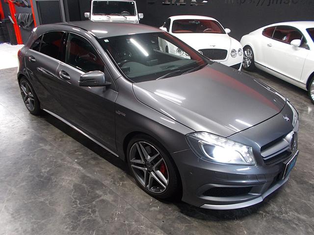 メーカー純正オプションＨＤＤナビ　地デジフルセグテレビ　バックカメラ　ＣＤ録音　ＤＶＤ再生　ブルートゥース　ＵＳＢ　ＳＤ　ＥＴＣ　ドライブレコーダー　ハーマンカードンサウンドシステム