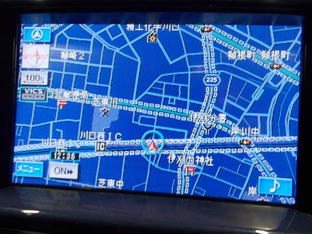 ＸＪ ＸＪ　ラグジュアリー　ディーラー整備車両　整備記録簿　ダブルガラスサンルーフ　純正１９インチ　純正ナビ地デジＢカメラ　ＣＤ録音ＤＶＤ再生ブルートゥースＵＳＢ　黒革シート　クルーズコントロール　ＥＴＣ（23枚目）