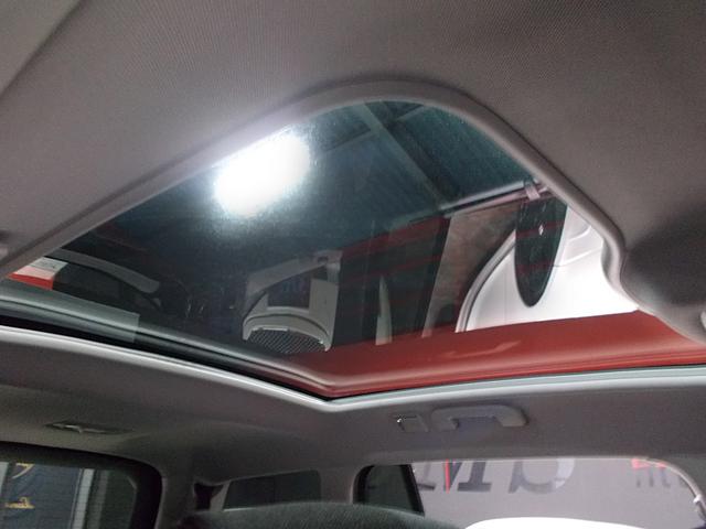 グランドC4 ピカソ エクスクルーシブ ディーラー整備車両 整備記録簿 衝突軽減ブレーキ レーンキープ ブラインドスポット アクティブクルコン 3列シート 純正ナビ 地デジフルセグテレビ 360°カメラ バック ブルートゥース USB(20枚目)