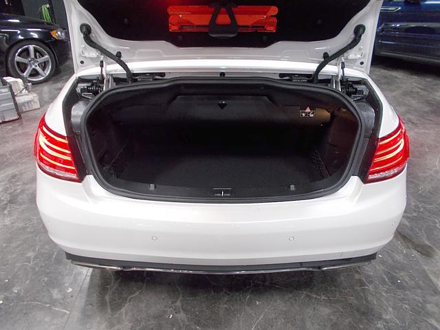 Eクラス E250カブリオレ ディーラー整備車両 整備記録簿 2014年モデル レーダーセーフティパッケージ 衝突軽減ブレーキシステム 電動オープン 革シート 18インチ ナビ地デジBカメラ 360°カメラ ブルートゥース USB(21枚目)