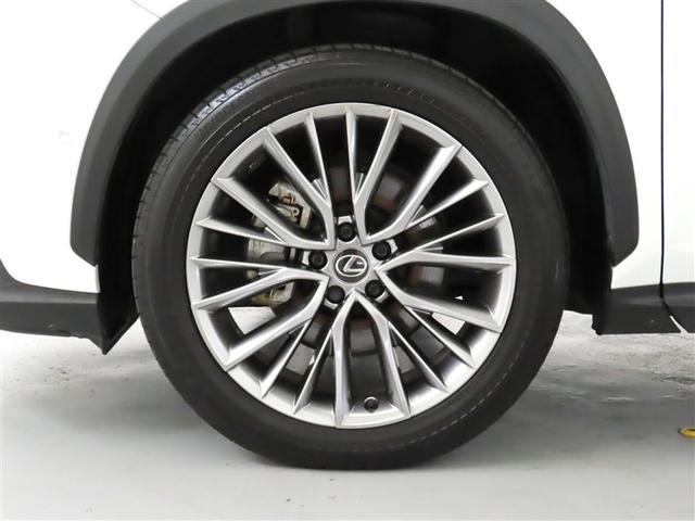 ＮＸ ＮＸ３５０ｈ　バージョンＬ　認定中古車ＣＰＯ　２０インチアルミホイール　Ａｄｖａｎｃｅｄ　Ｐａｒｋ　パーキングサポートブレーキ　ルーフレール　デジタルキー　カラーヘッドアップディスプレイ　デジタルインナーミラー　おくだけ充電　パノラマルーフ（13枚目）