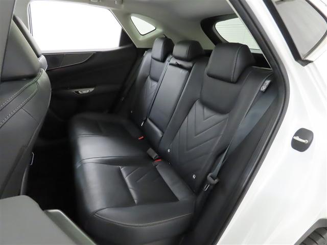 ＮＸ ＮＸ３５０ｈ　バージョンＬ　認定中古車ＣＰＯ　２０インチアルミホイール　Ａｄｖａｎｃｅｄ　Ｐａｒｋ　パーキングサポートブレーキ　ルーフレール　デジタルキー　カラーヘッドアップディスプレイ　デジタルインナーミラー　おくだけ充電　パノラマルーフ（16枚目）