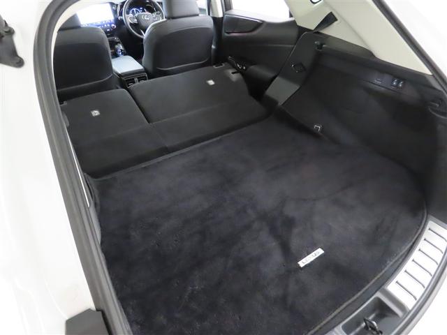 ＮＸ ＮＸ３５０ｈ　バージョンＬ　認定中古車ＣＰＯ　２０インチアルミホイール　Ａｄｖａｎｃｅｄ　Ｐａｒｋ　パーキングサポートブレーキ　ルーフレール　デジタルキー　カラーヘッドアップディスプレイ　デジタルインナーミラー　おくだけ充電　パノラマルーフ（17枚目）