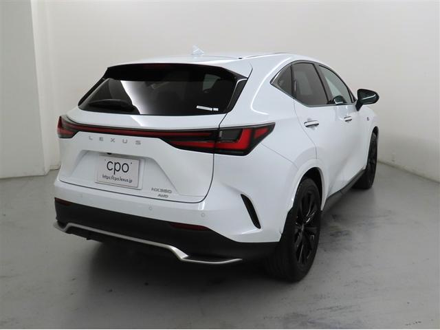 ＮＸ ＮＸ３５０　Ｆスポーツ　認定中古車ＣＰＯ　２０インチアルミホイール　三眼フルＬＥＤヘッドランプ　アダプティブハイビームシステム　パノラミックビューモニター　別体型ディスクプレイヤー　ムーンルーフ（2枚目）