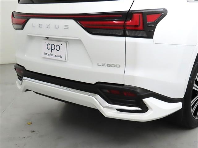 ���N�T�X�I�[�i�[�̏؂ƂȂ�I���W�i���J�[�h�����s����܂��B�J�[�h�����񎦂���������΁A�S���̂ǂ̃��N�T�X�̔��X�ł��@�X���[�Y�Ȏ�t�Ɖߋ��̓_���␮���̗��������p�����œK�ȃ����e�i���X���s���܂��B