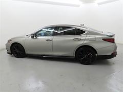 �쥯������������Ź�Ϻ�̸���ˣ�Ź�ޡʣãУϱ������ࡢ���¡���ۡ���ë�������Ÿ�����Ƥ���ޤ������ʤʴ��򥯥ꥢ�����ɼ���ǧ����ż֣ãУϤ���������������ͭ���Ƥ���ޤ��� 3