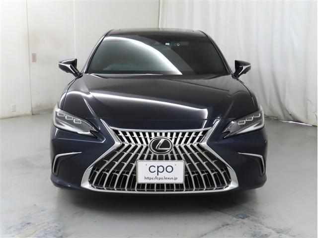 当店の取り扱い車両は【認定中古車】ＣＰＯでございます。２年間走行無制限保証付きでございます。