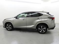 �쥯������������Ź�Ϻ�̸���ˣ�Ź�ޡʣãУϱ������ࡢ���¡���ۡ���ë�������Ÿ�����Ƥ���ޤ������ʤʴ��򥯥ꥢ�����ɼ���ǧ����ż֣ãУϤ���������������ͭ���Ƥ���ޤ��� 3