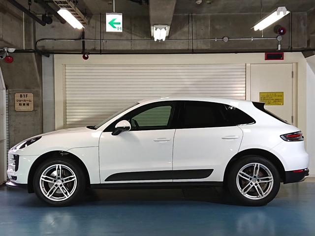 PORSCHE MACAN MACAN