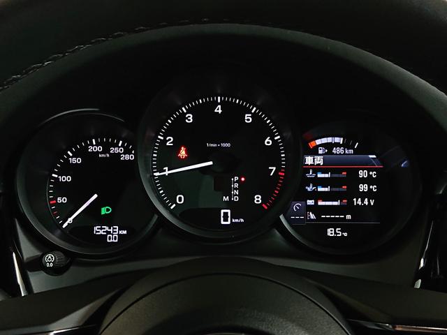 マカン マカン スポクロ/スポエグ/エアサス/赤革/20インチAW/14way電動シート/PDLS+付ティンテッドLED/ヘッドレストポルシェクレスト/レーンキーピング/ヒーター付ステアリング/カラークレストキャップ(18枚目)