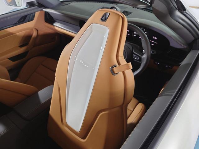 ９１１ ９１１カレラＧＴＳ　カブリオレ　ＯＰ３９７／レザーインテリアＥｘｃｌｕｓｉｖｅＭａｎｕｆａｋｔｕｒ／１８ｗａｙ／ＢＯＳＥ／ベンチレーション／ＰＤＬＳ＋マトリックスビーム付ＬＥＤ／ヒーター付ＧＴスポーツステア／ライトデザインＰＫＧ（20枚目）